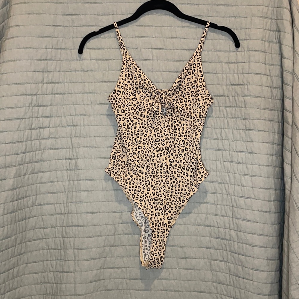 Leopard print bodysuit